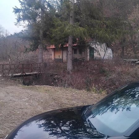 Giusvalla Forest Village Dego Εξωτερικό φωτογραφία