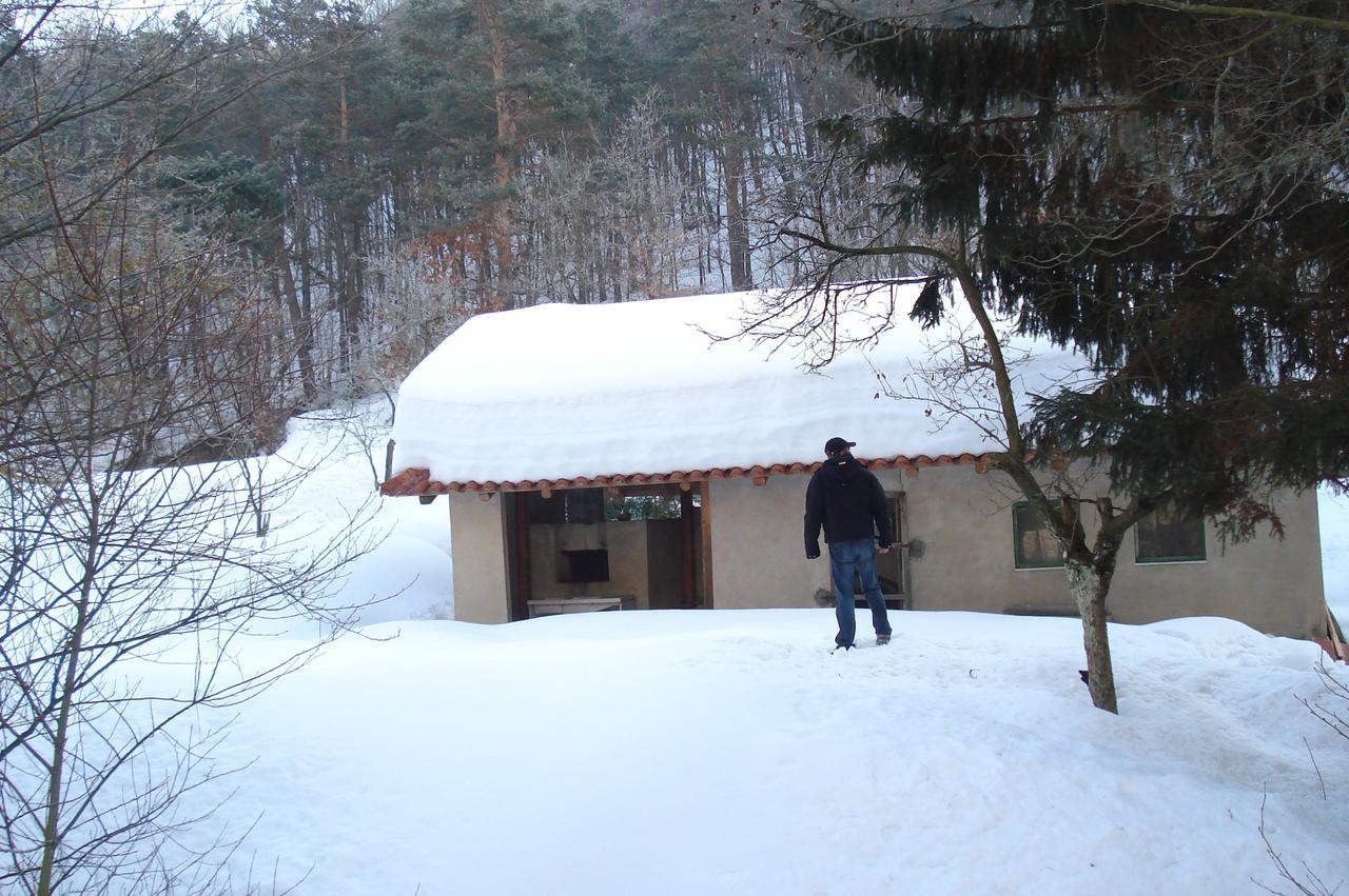 Giusvalla Forest Village Dego Δωμάτιο φωτογραφία